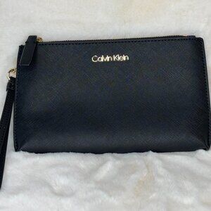 Calvin Klein Black Faux Saffiano Leather Zip Wristlet Clutch Wallet EUC